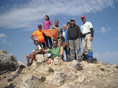 564490_464082840282847_829673594_n